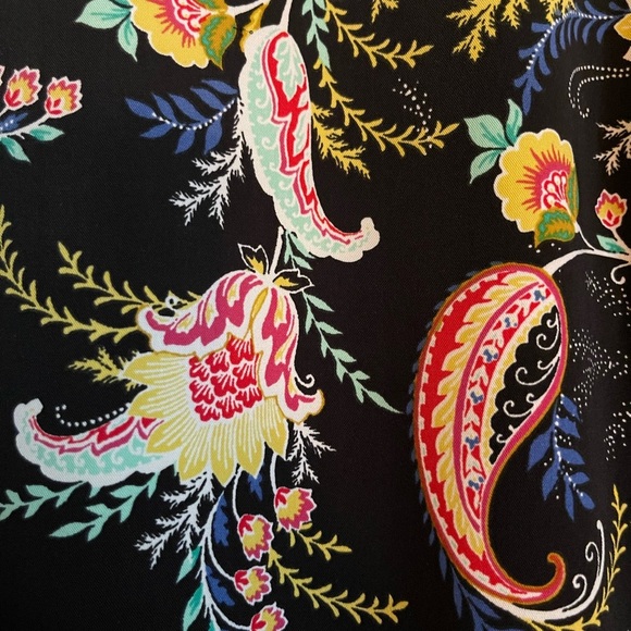 LOFT paisley print long sleeved midi - NWT - Picture 2 of 3